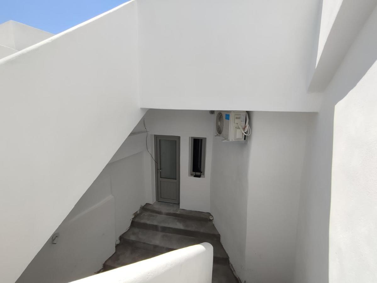 V D Fira Rooms מראה חיצוני תמונה