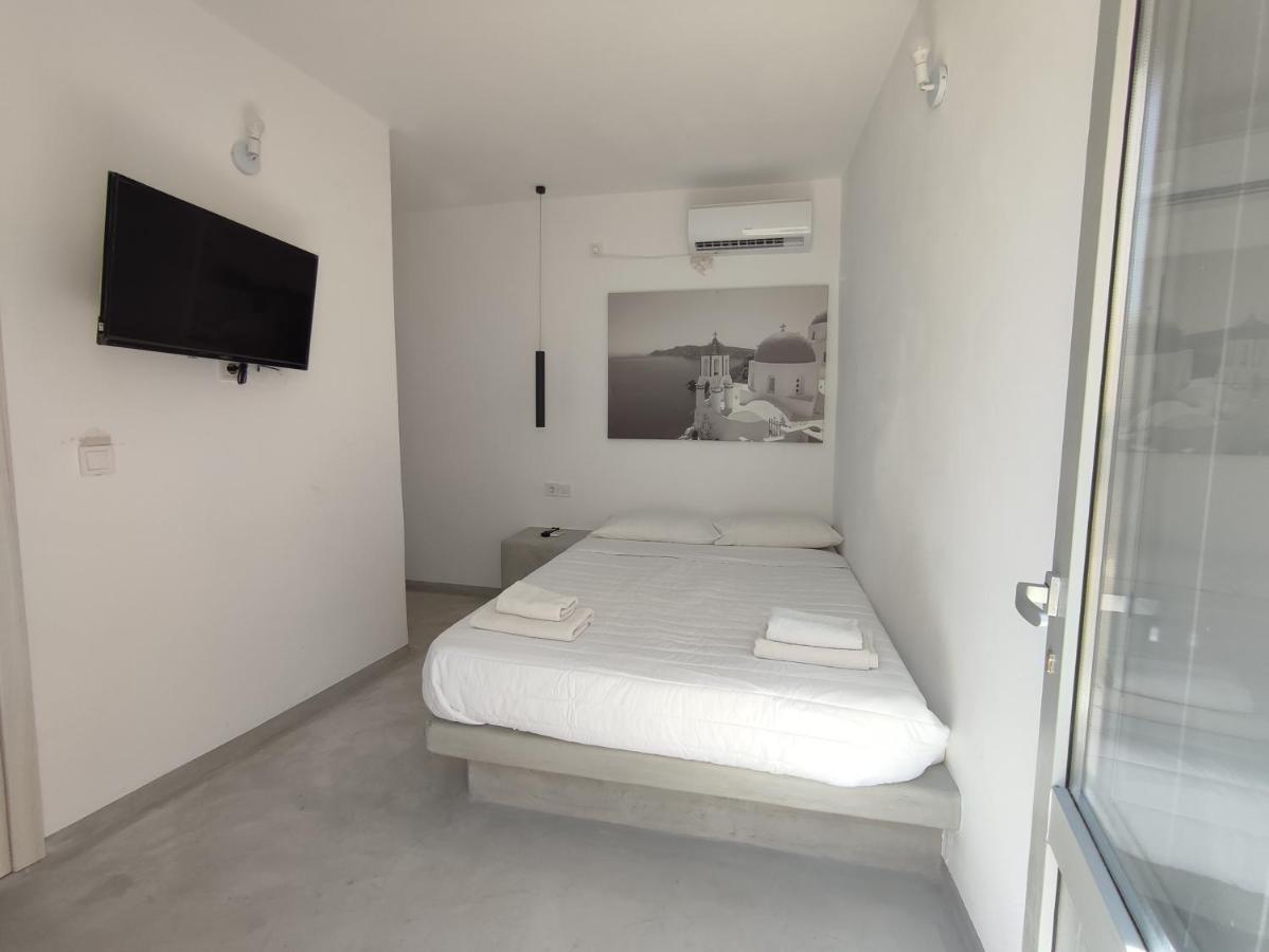 V D Fira Rooms מראה חיצוני תמונה