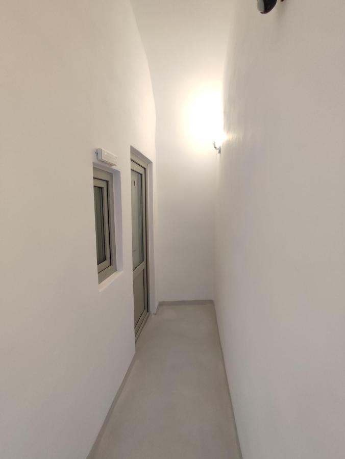 V D Fira Rooms מראה חיצוני תמונה
